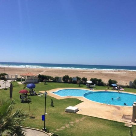 Seaside Poolside Apartment Асіла Екстер'єр фото